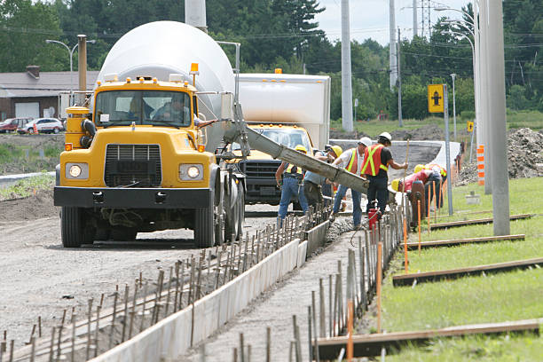 Best Concrete Driveway Installation  in Lexington, MS